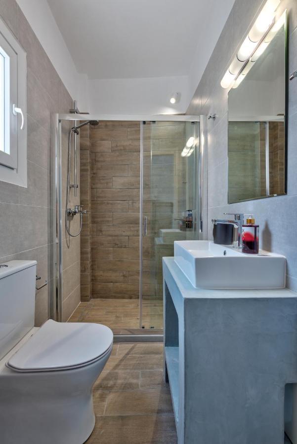 Guesthouse Eri Kini Zewnętrze zdjęcie
