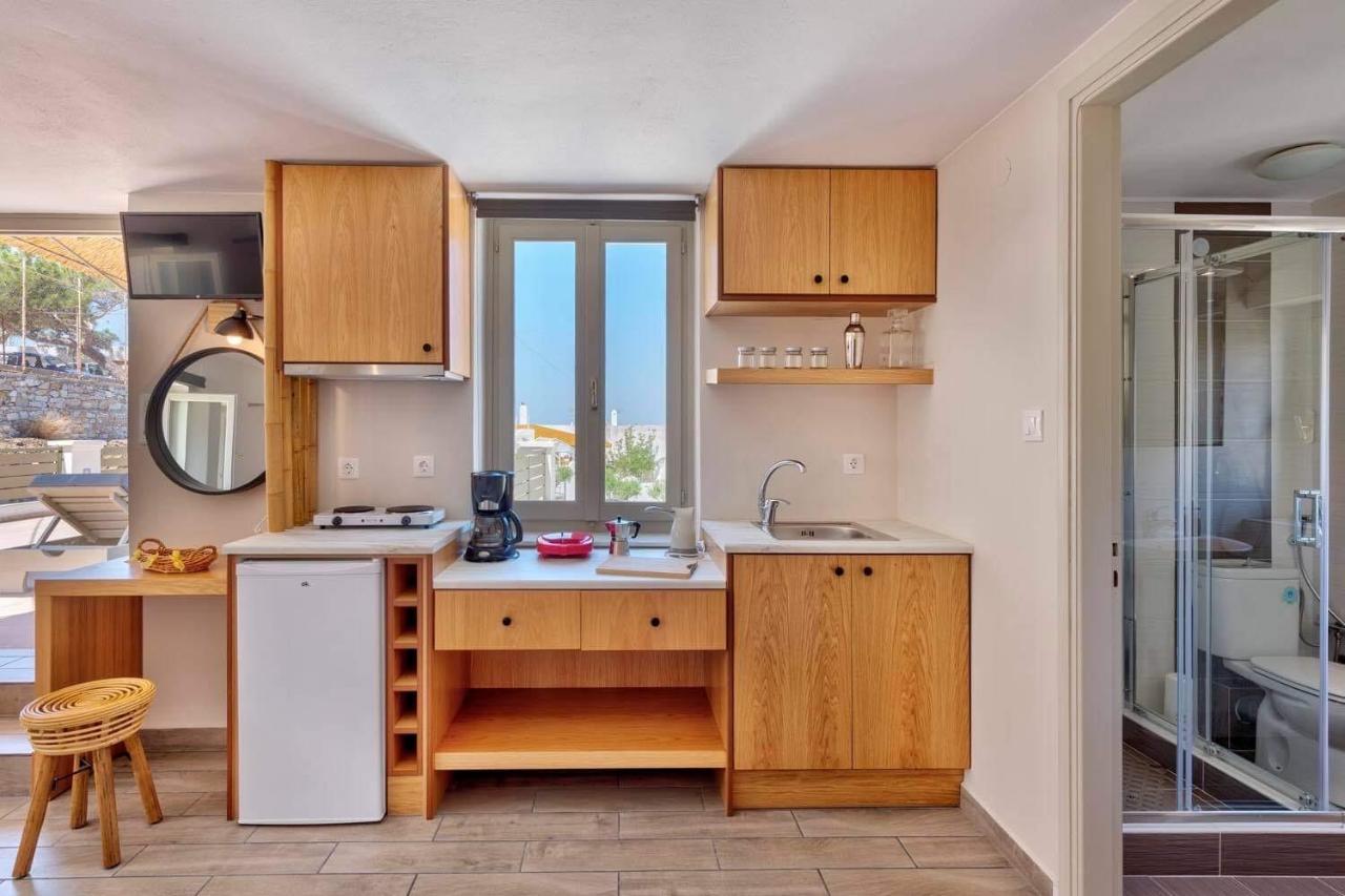 Guesthouse Eri Kini Zewnętrze zdjęcie