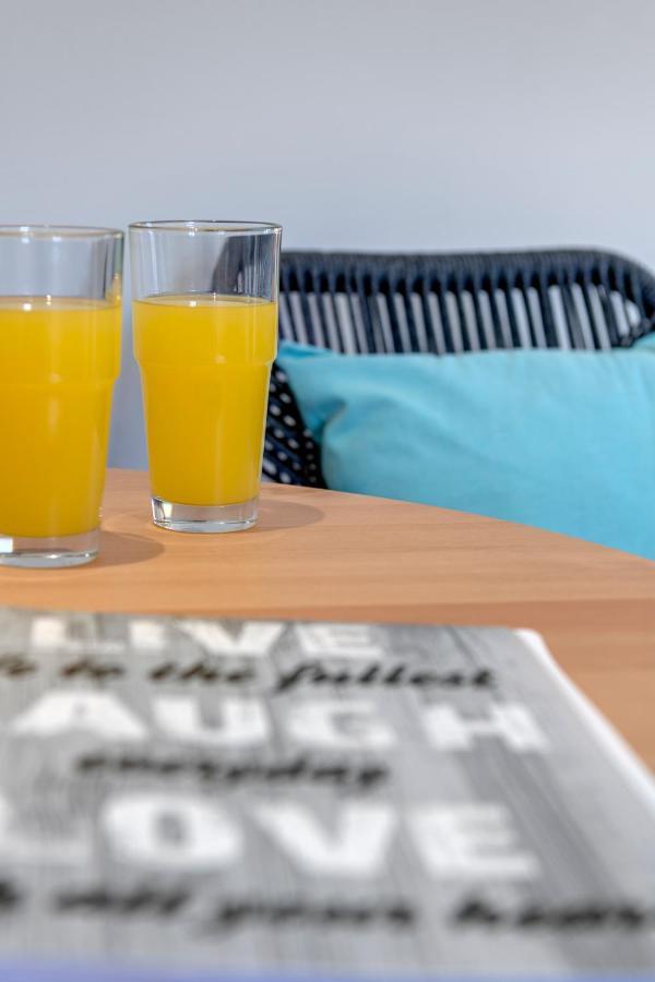 Guesthouse Eri Kini Zewnętrze zdjęcie