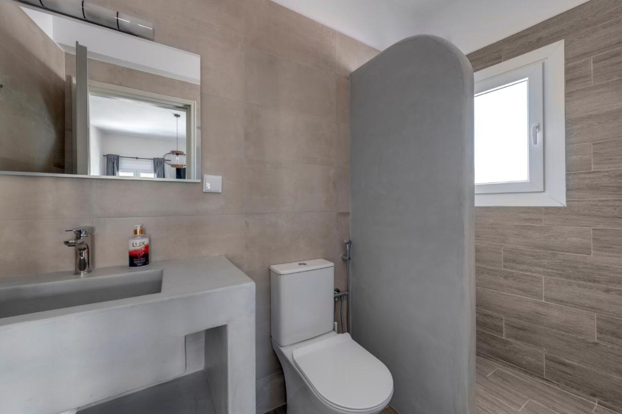 Guesthouse Eri Kini Zewnętrze zdjęcie